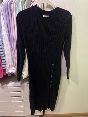 Black Ribbed Long-Sleeve Button-Detail Midi Dress